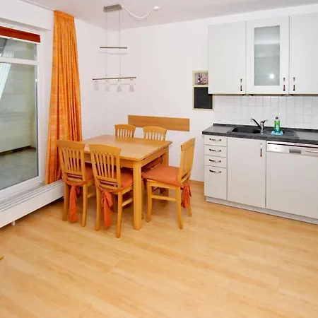 Hafenhaeuser Wiek Ferienwohnung 13